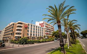 Ibis Nice Aeroport Promenade Des Anglais
